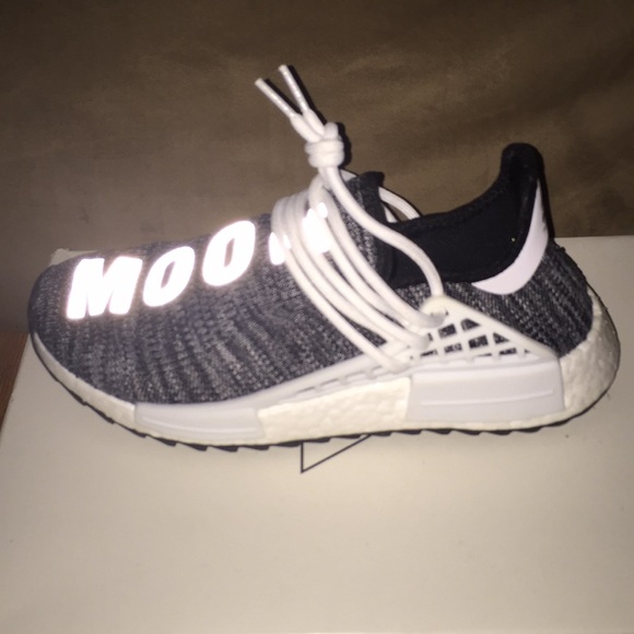 human race nmd moon